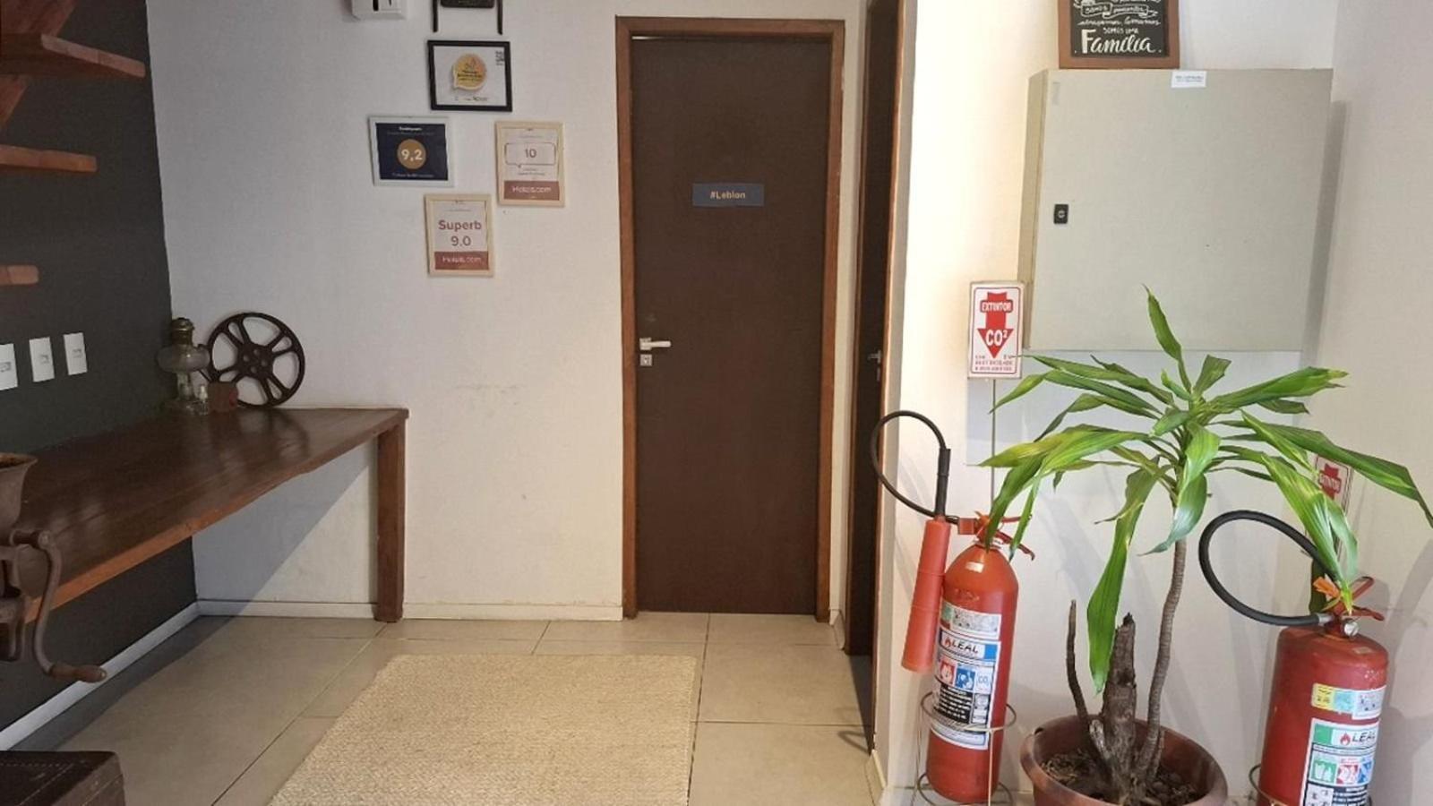 Pousada Fullano _ Entre Copacabana E Ipanema - Suites Privativas Confortaveis! Rio de Janeiro Bagian luar foto